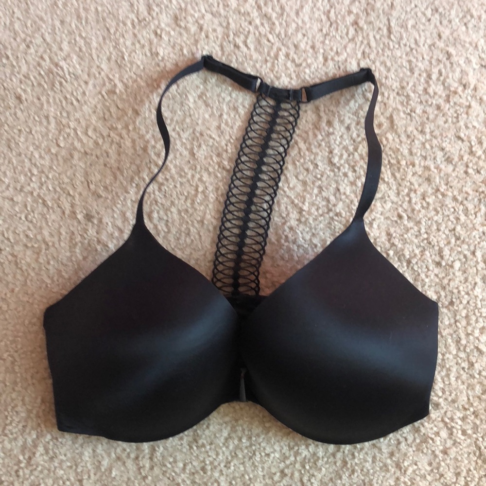 COPY - Size 34DD Victoria Secret bra